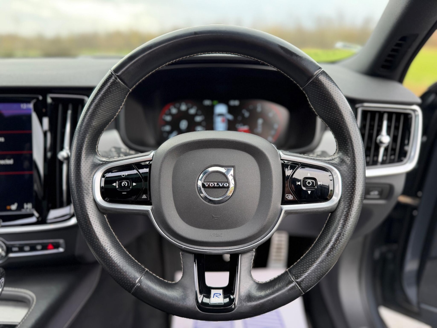 Used Volvo V90 2017 for sale - 77175226: Photo 58