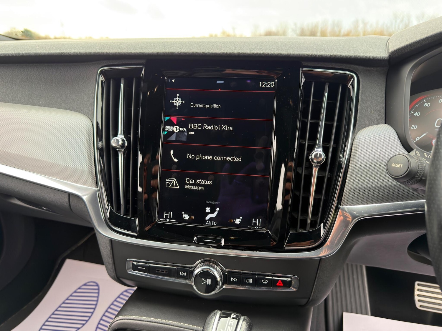 Used Volvo V90 2017 for sale - 77175226: Photo 61