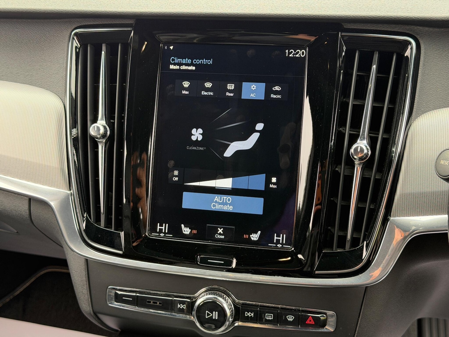 Used Volvo V90 2017 for sale - 77175226: Photo 69