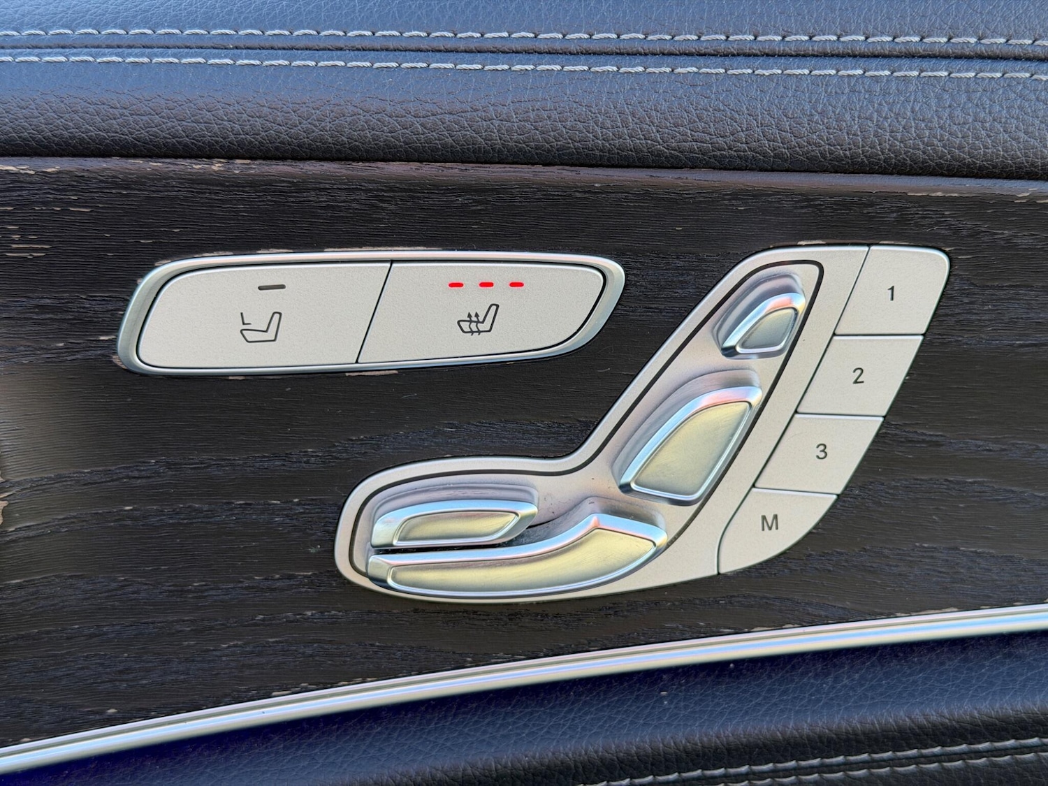 Used Mercedes-Benz E Class 2019 for sale - 76634041: Photo 38