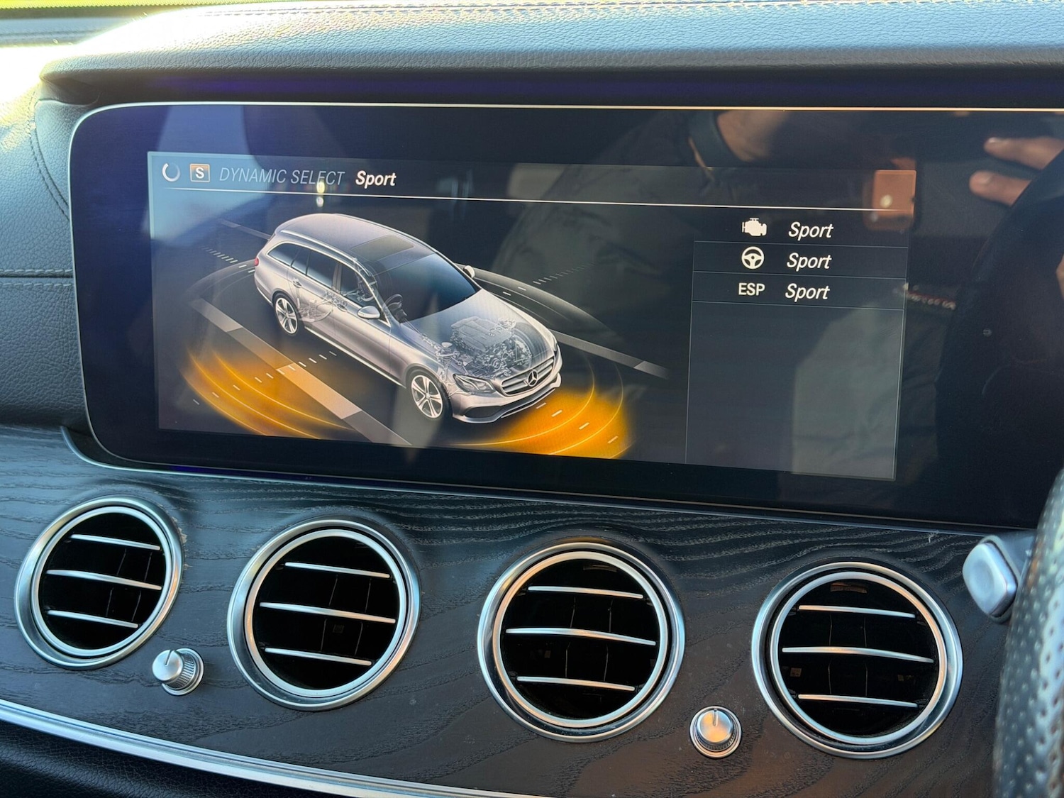 Used Mercedes-Benz E Class 2019 for sale - 76634041: Photo 83