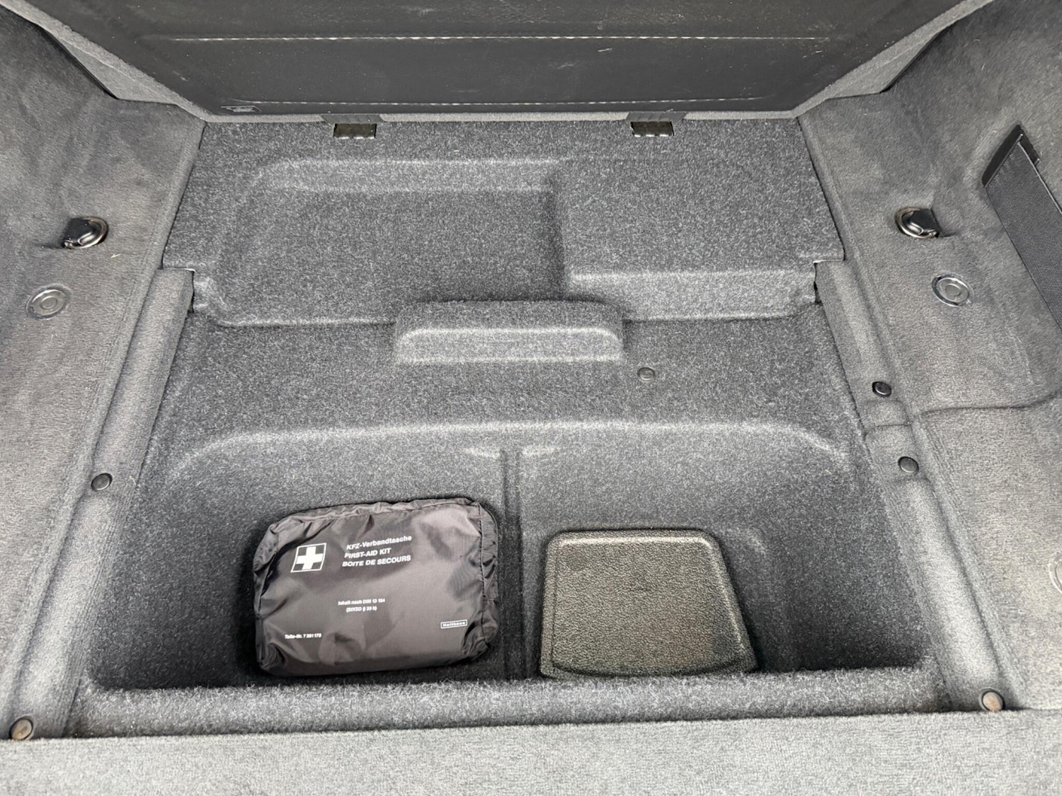 Used BMW 3 Series 2018 for sale - 77305092: Photo 46