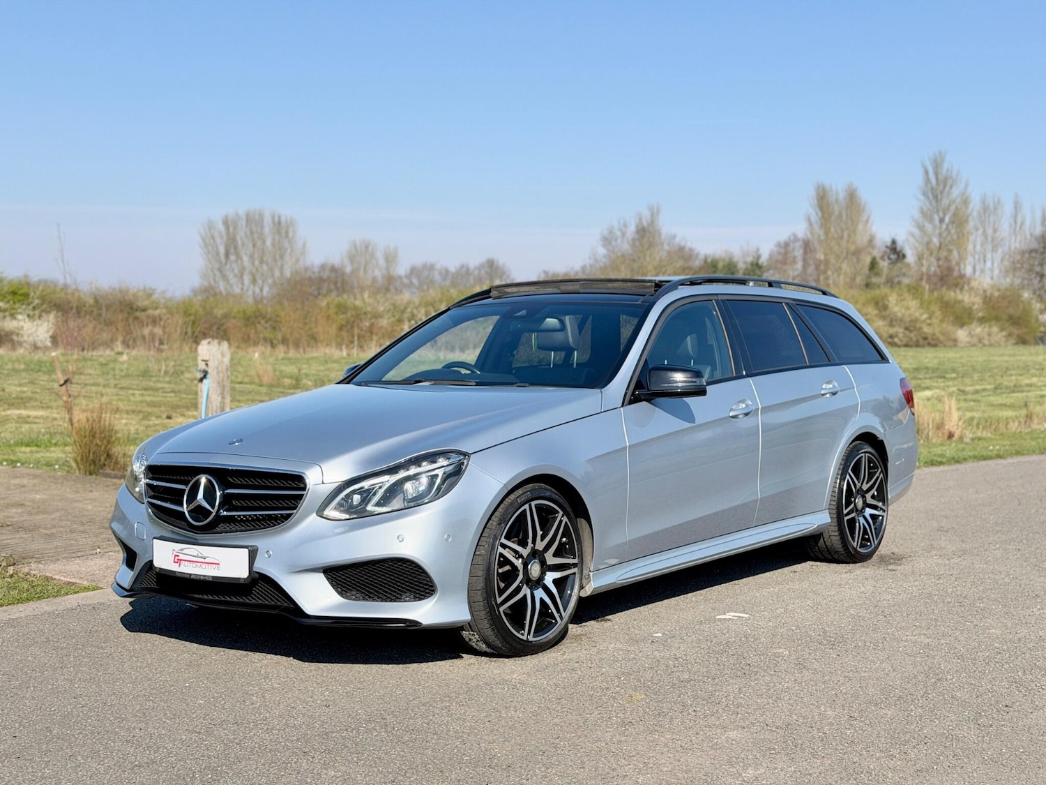 Used Mercedes-Benz E Class for sale - 77958176: Photo 12