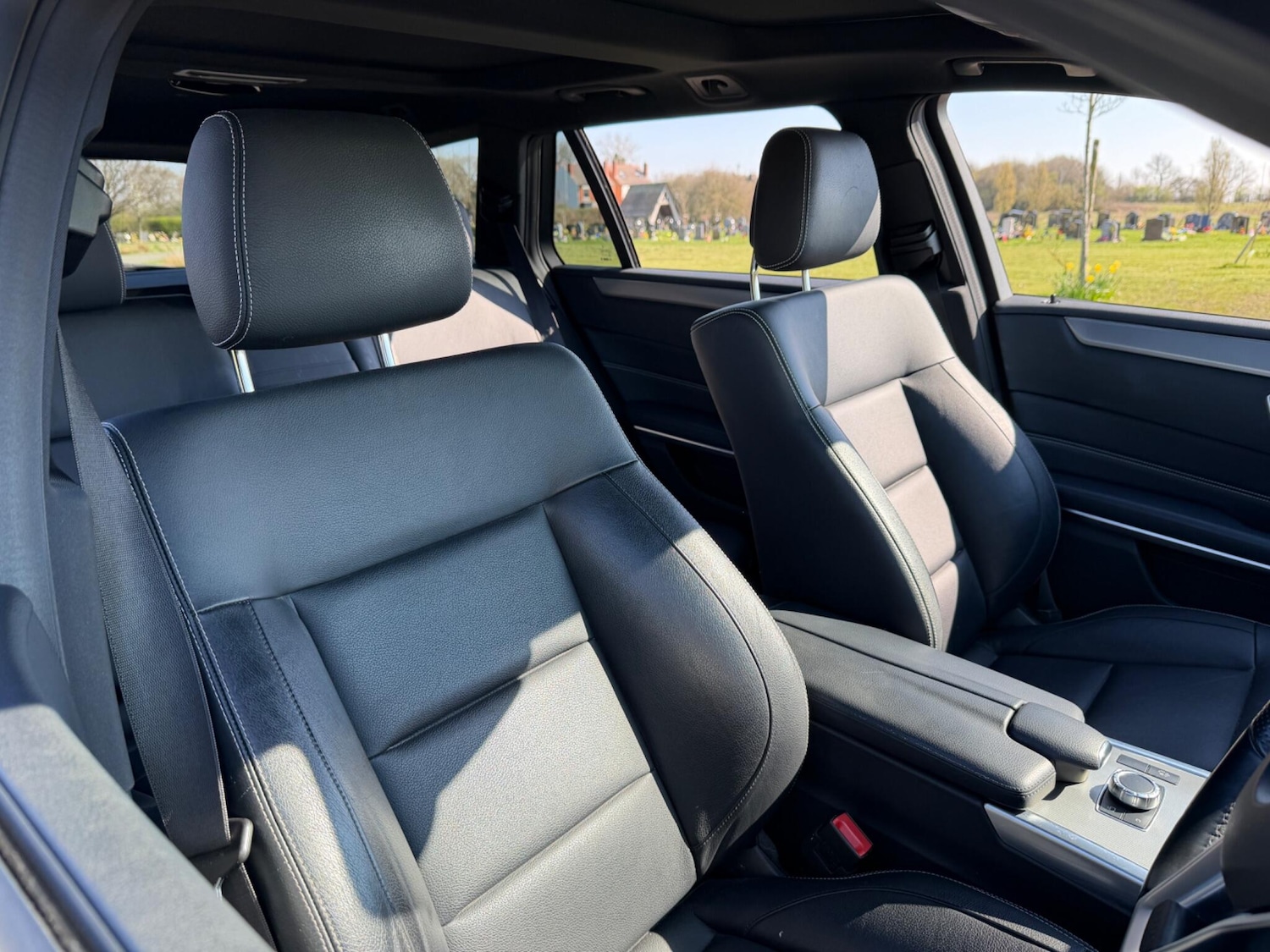 Used Mercedes-Benz E Class for sale - 77958176: Photo 28