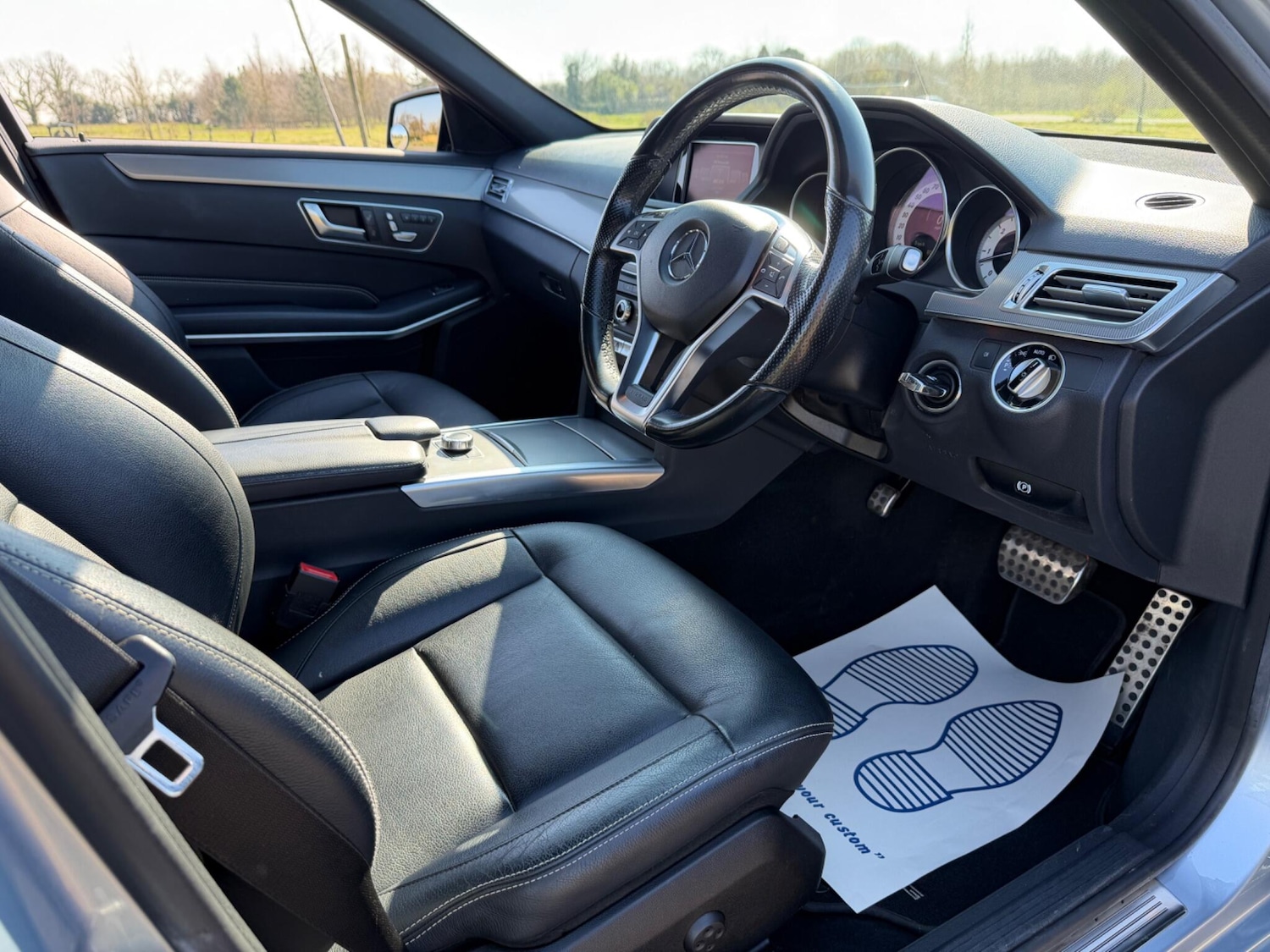 Used Mercedes-Benz E Class for sale - 77958176: Photo 31