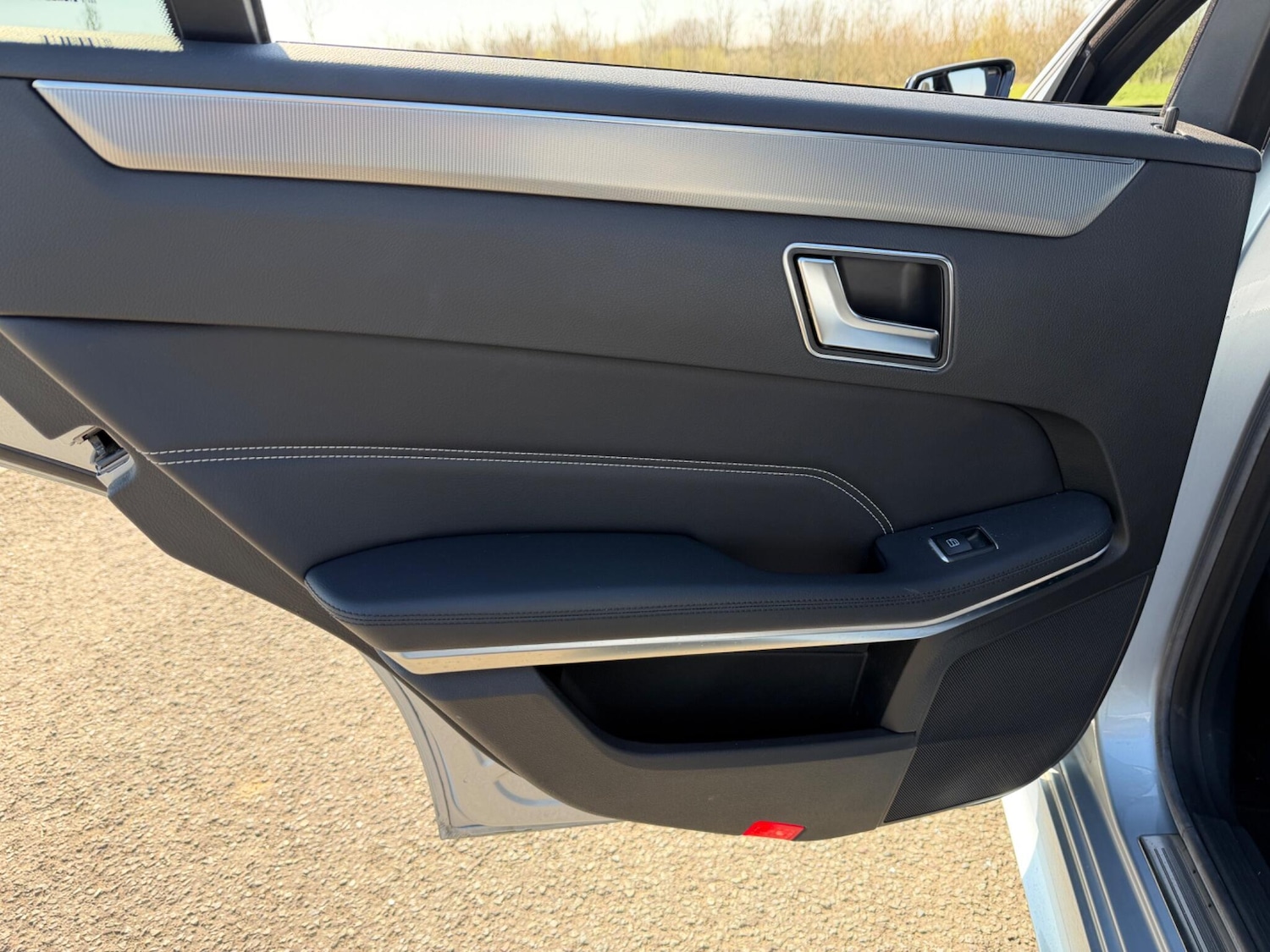 Used Mercedes-Benz E Class for sale - 77958176: Photo 43