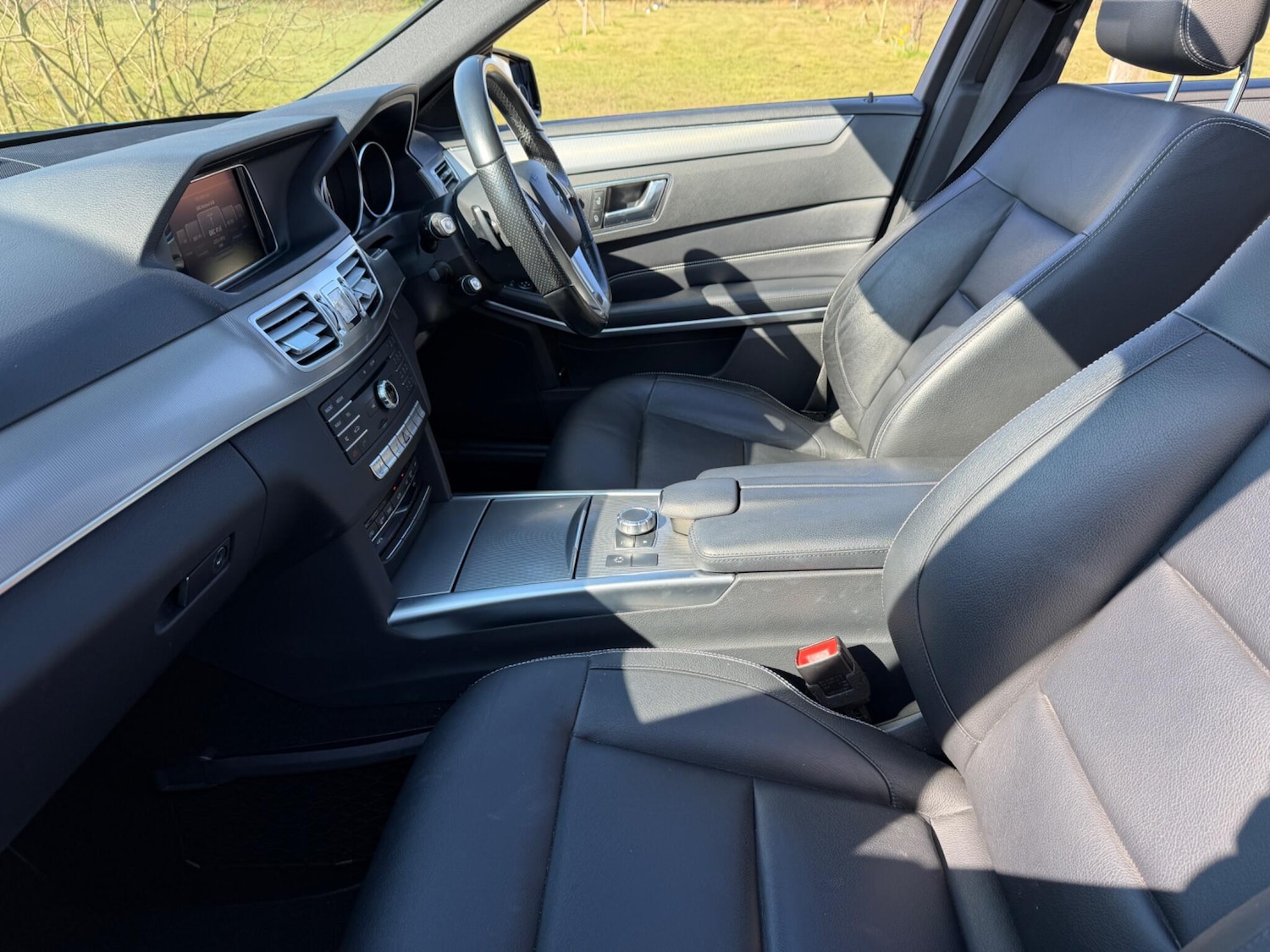 Used Mercedes-Benz E Class for sale - 77958176: Photo 46