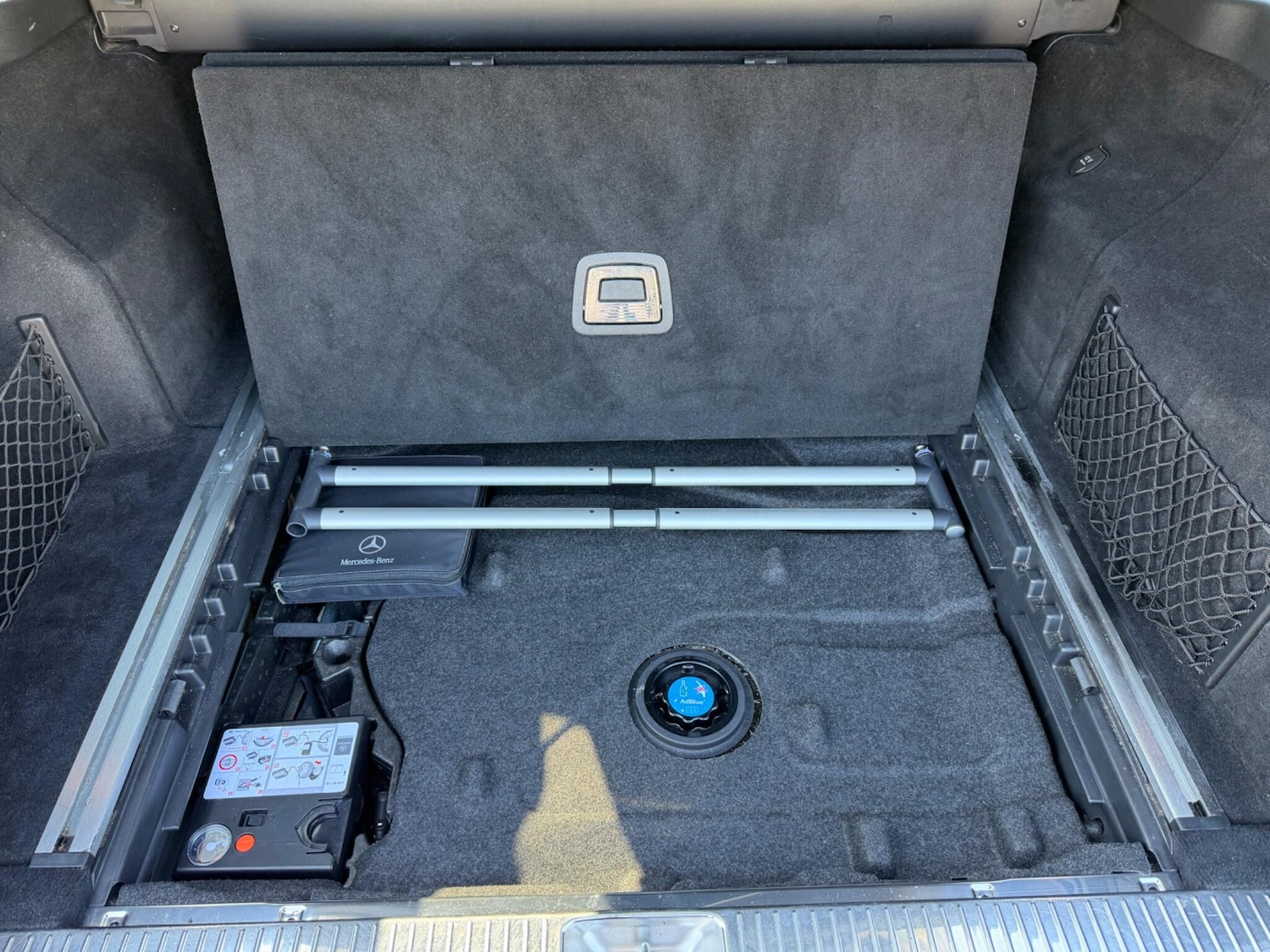 Used Mercedes-Benz E Class for sale - 77958176: Photo 50