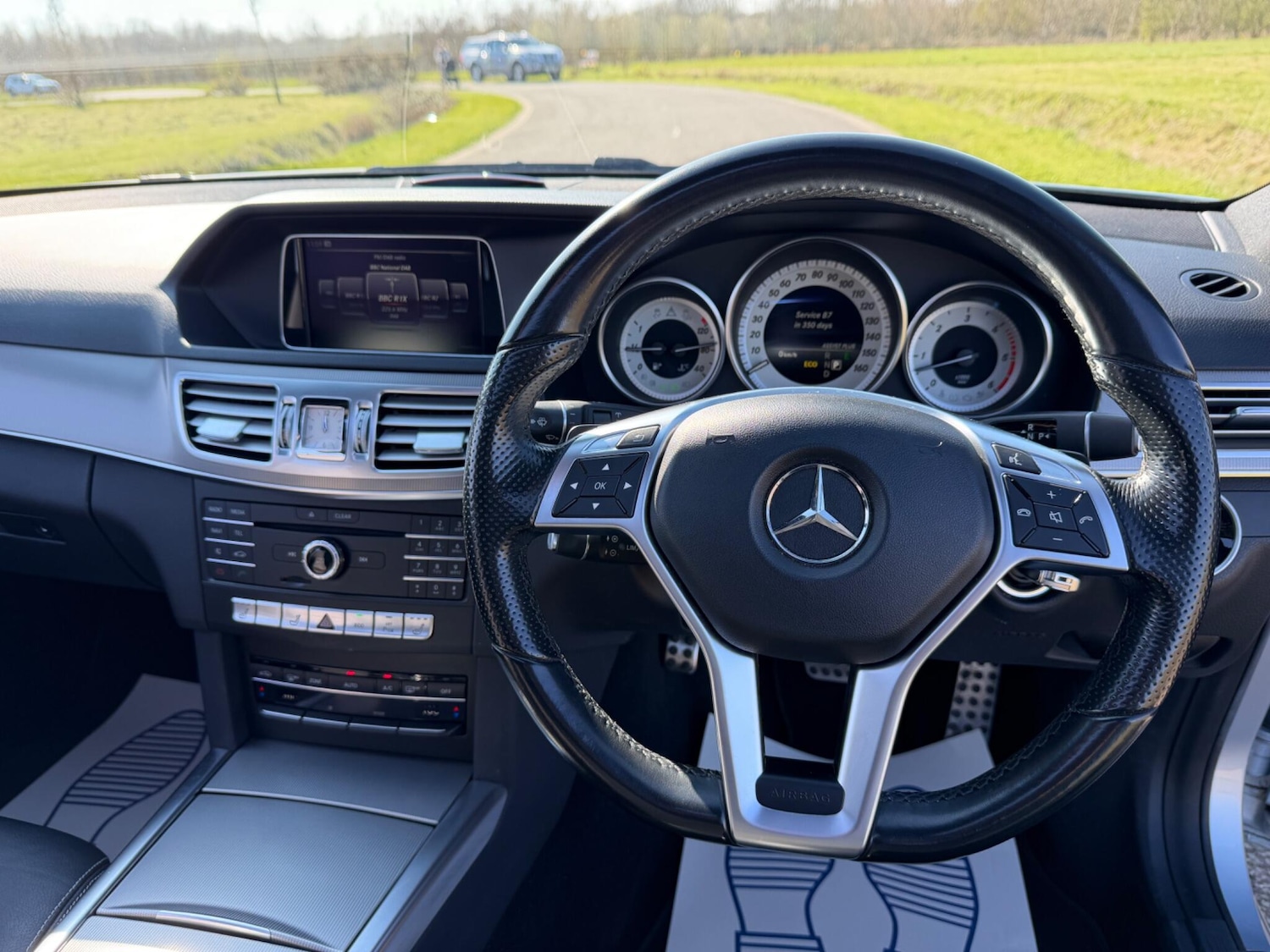 Used Mercedes-Benz E Class for sale - 77958176: Photo 52