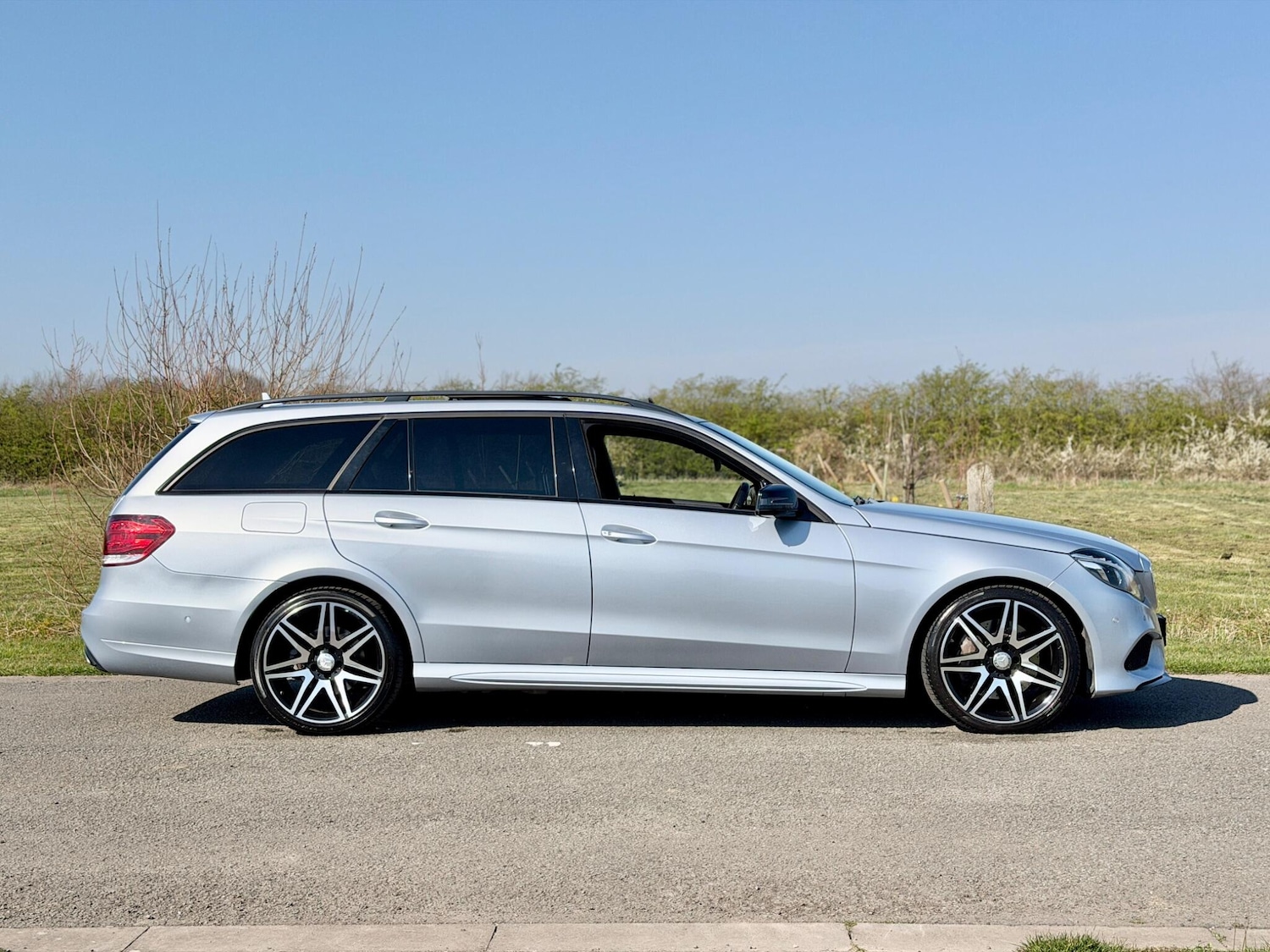 Used Mercedes-Benz E Class for sale - 77958176: Photo 6