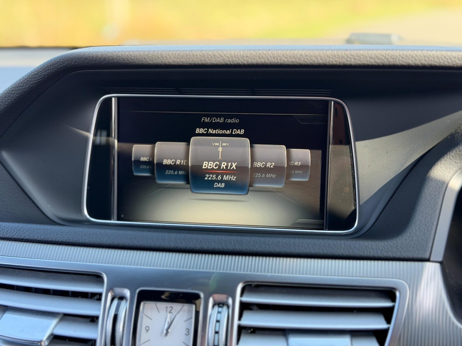 Used Mercedes-Benz E Class for sale - 77958176: Photo 66