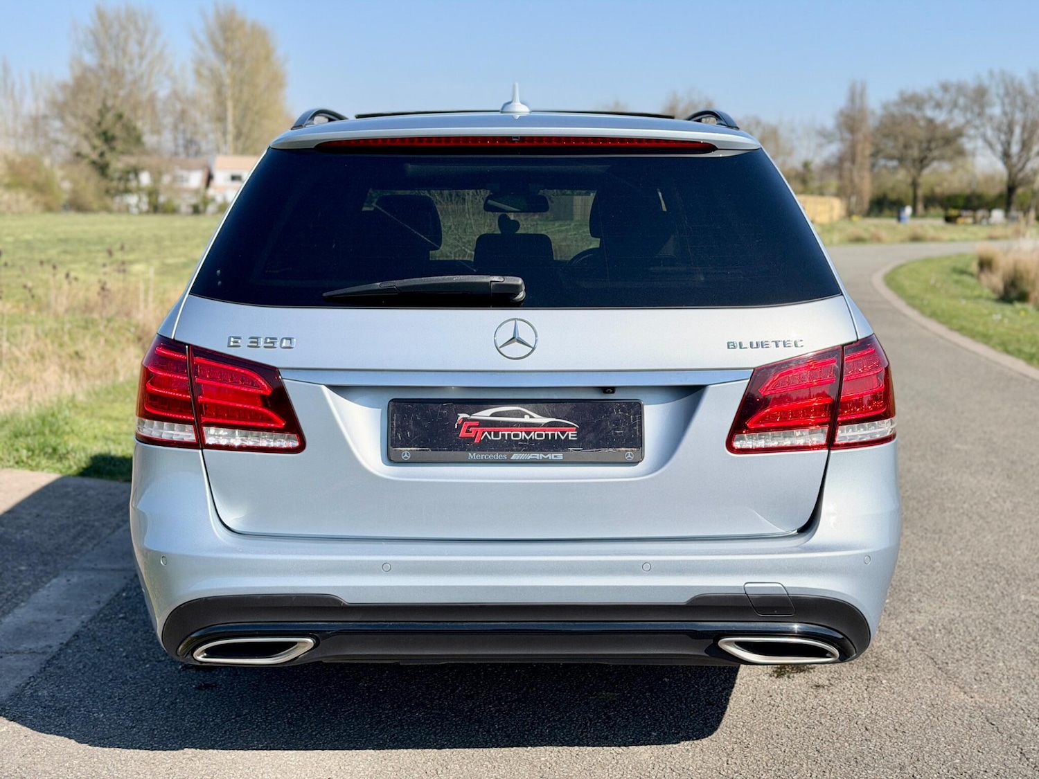 Used Mercedes-Benz E Class for sale - 77958176: Photo 9