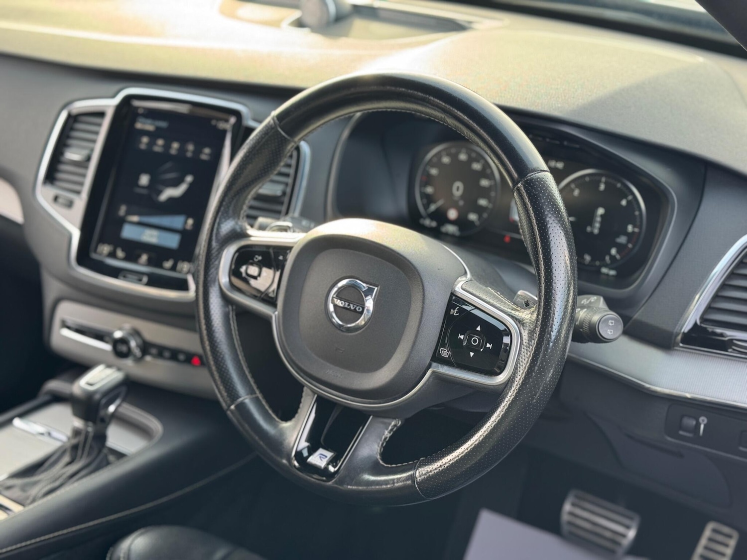 Used Volvo XC90 2016 for sale - 76994945: Photo 37