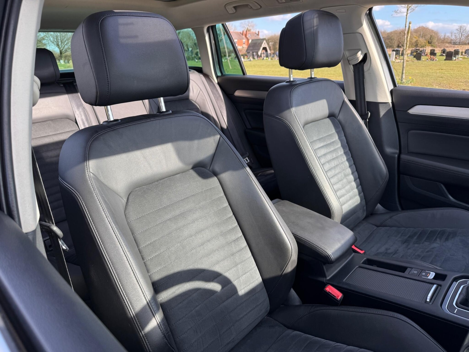 Used Volkswagen Passat 2016 for sale - 76521470: Photo 25