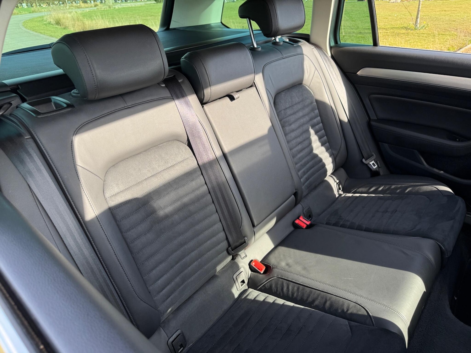 Used Volkswagen Passat 2016 for sale - 76521470: Photo 32