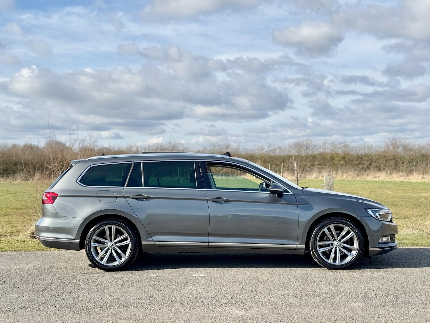 Used Volkswagen Passat 2016 for sale - 76521470: Photo 7