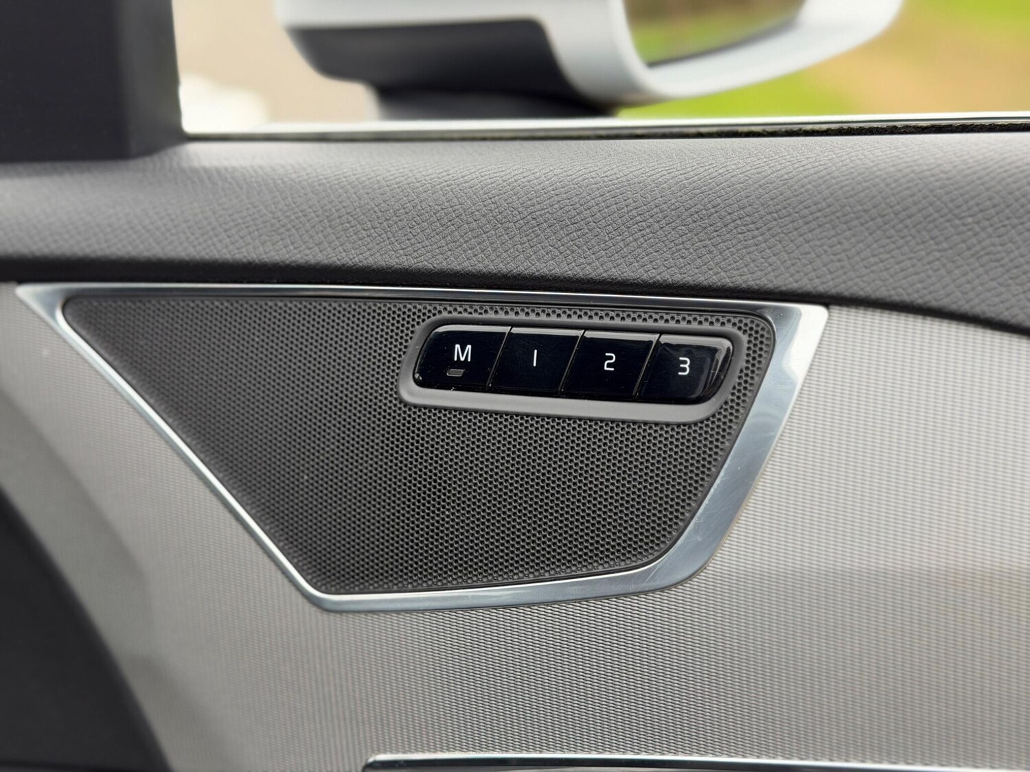 Used Volvo XC90 for sale - 77646832: Photo 40