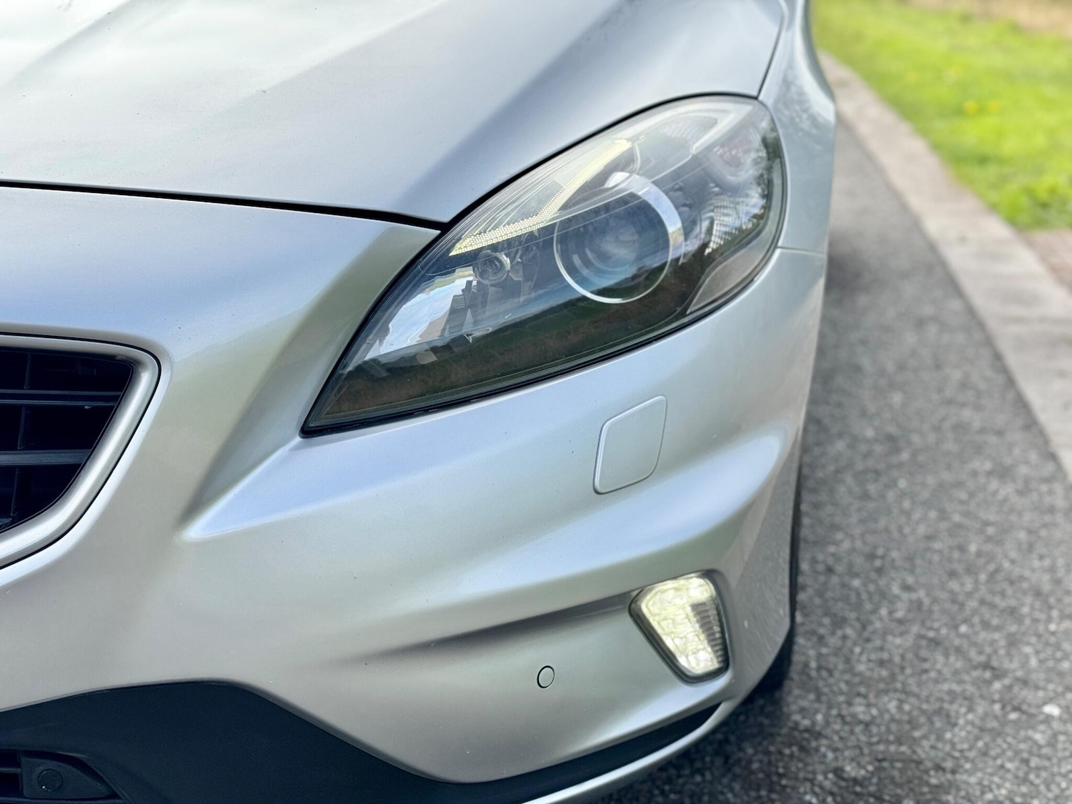 Used Volvo V40 2016 for sale - 76976825: Photo 21