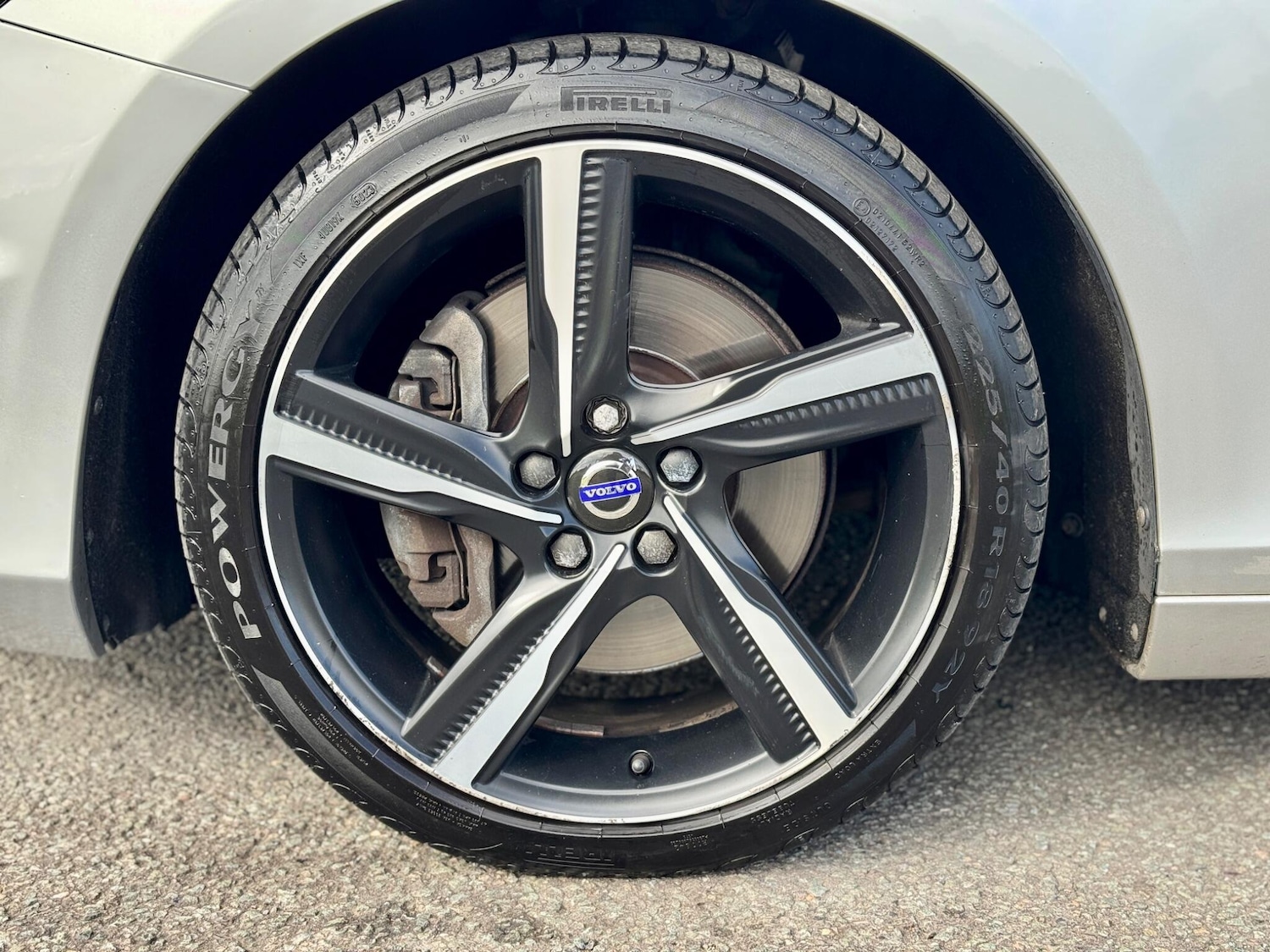 Used Volvo V40 2016 for sale - 76976825: Photo 26