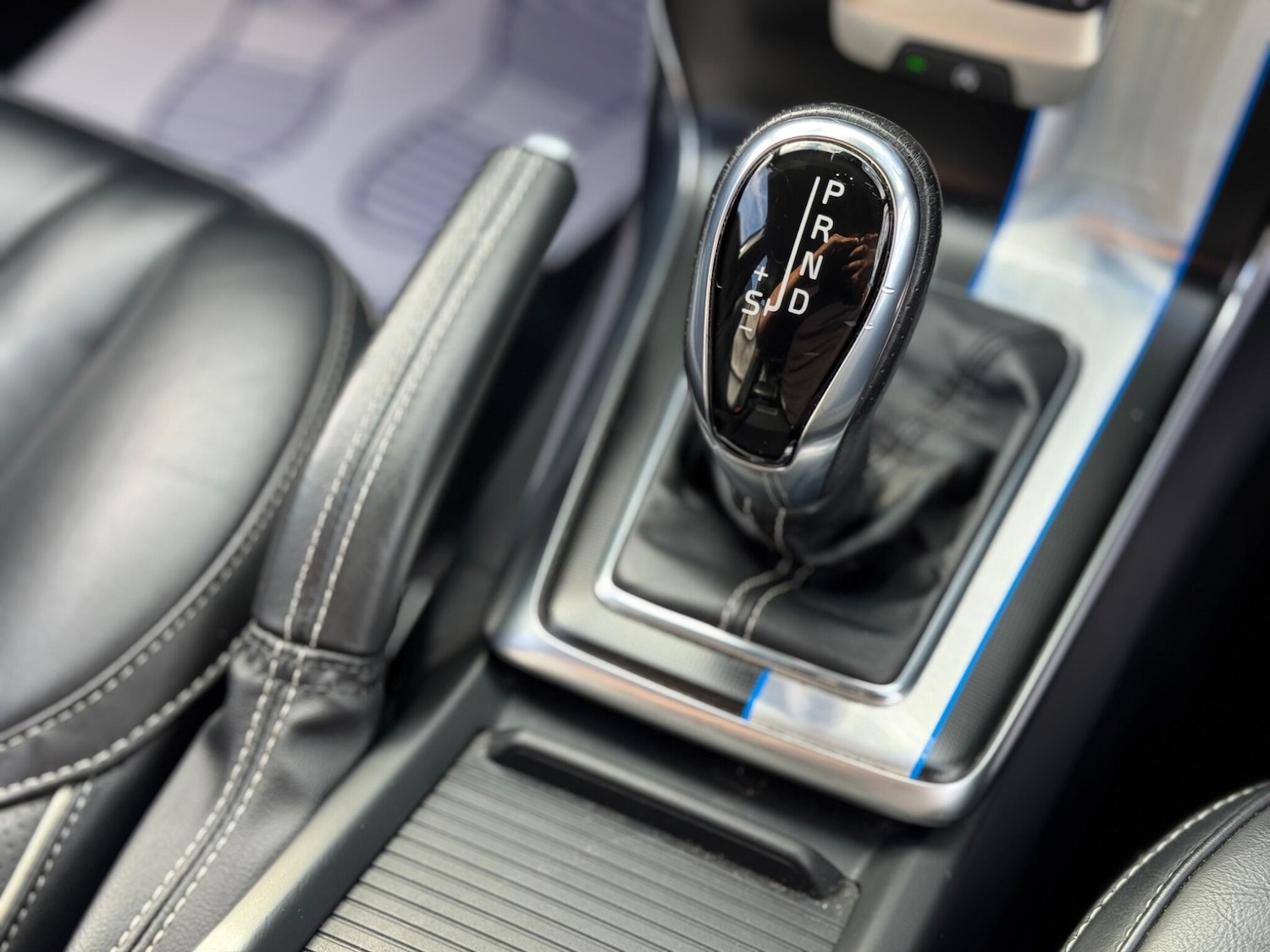 Used Volvo V40 2016 for sale - 76976825: Photo 50