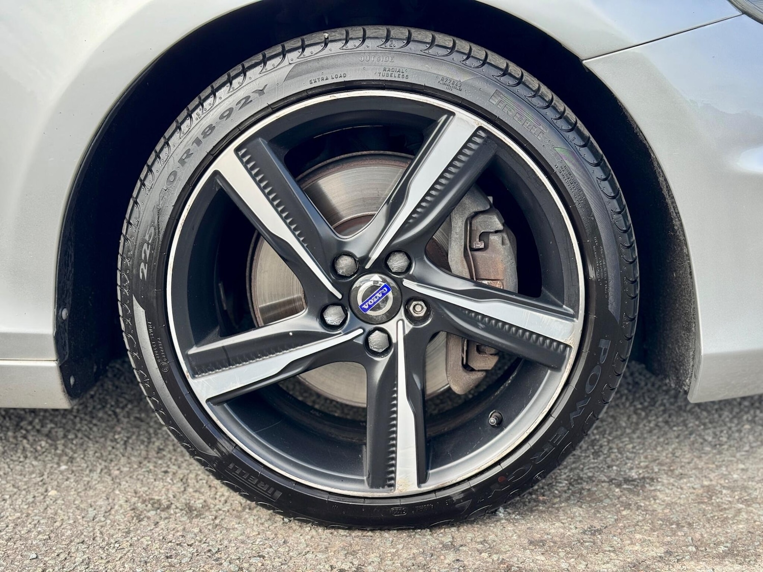 Used Volvo V40 2016 for sale - 76361396: Photo 23