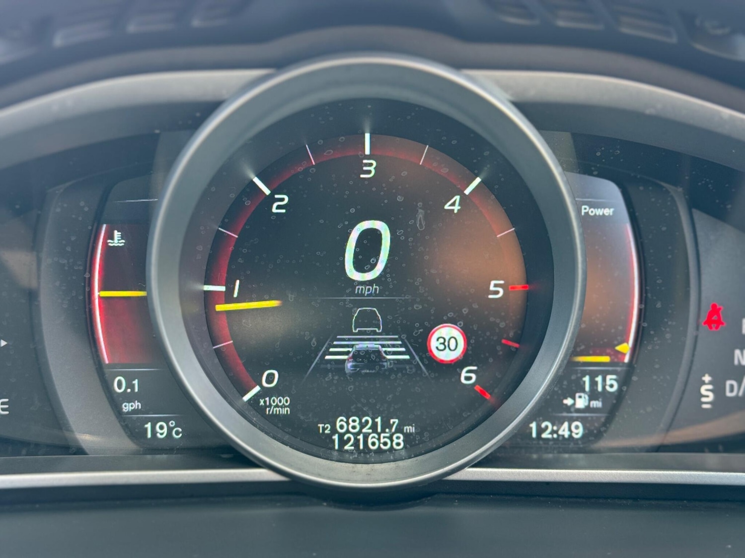 Used Volvo V40 2016 for sale - 76361396: Photo 58