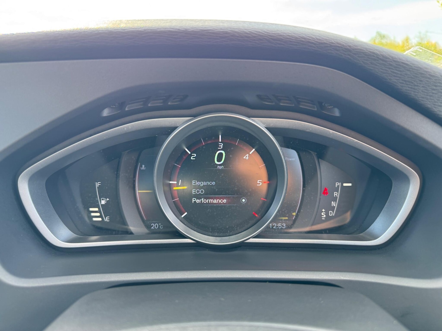 Used Volvo V40 2016 for sale - 76361396: Photo 66