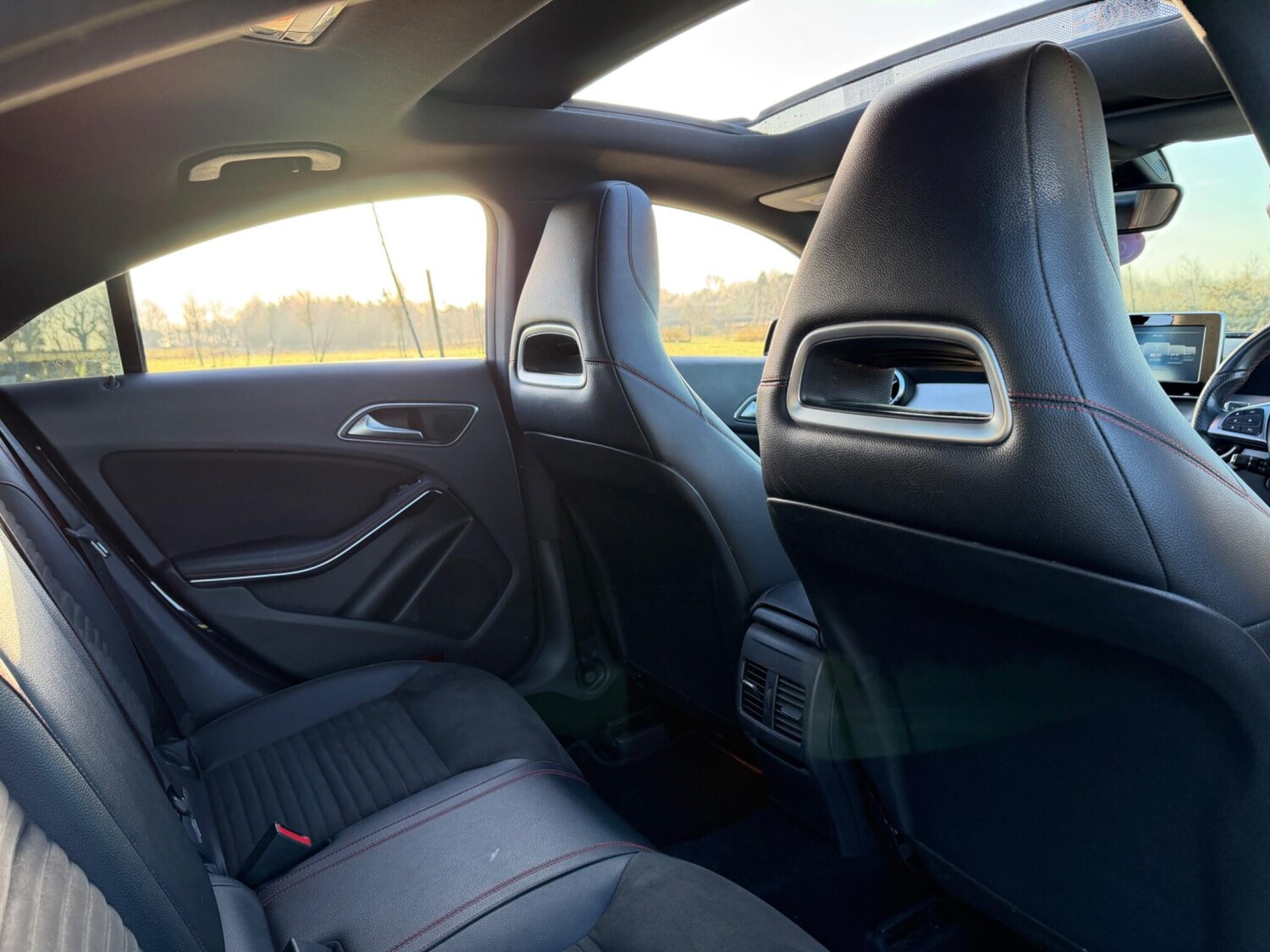 Used Mercedes-Benz CLA 2017 for sale - 77344859: Photo 38