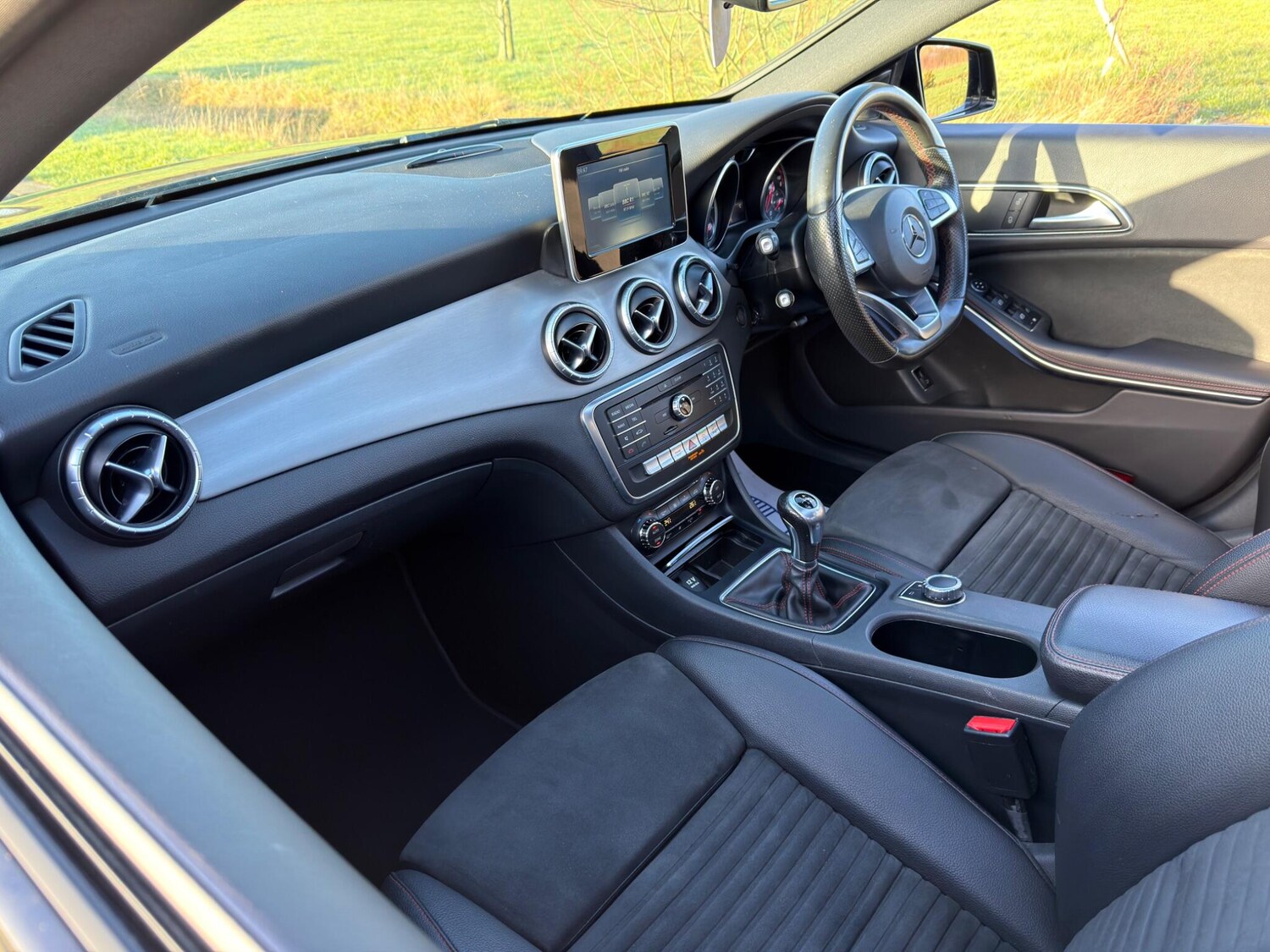 Used Mercedes-Benz CLA 2017 for sale - 77344859: Photo 44