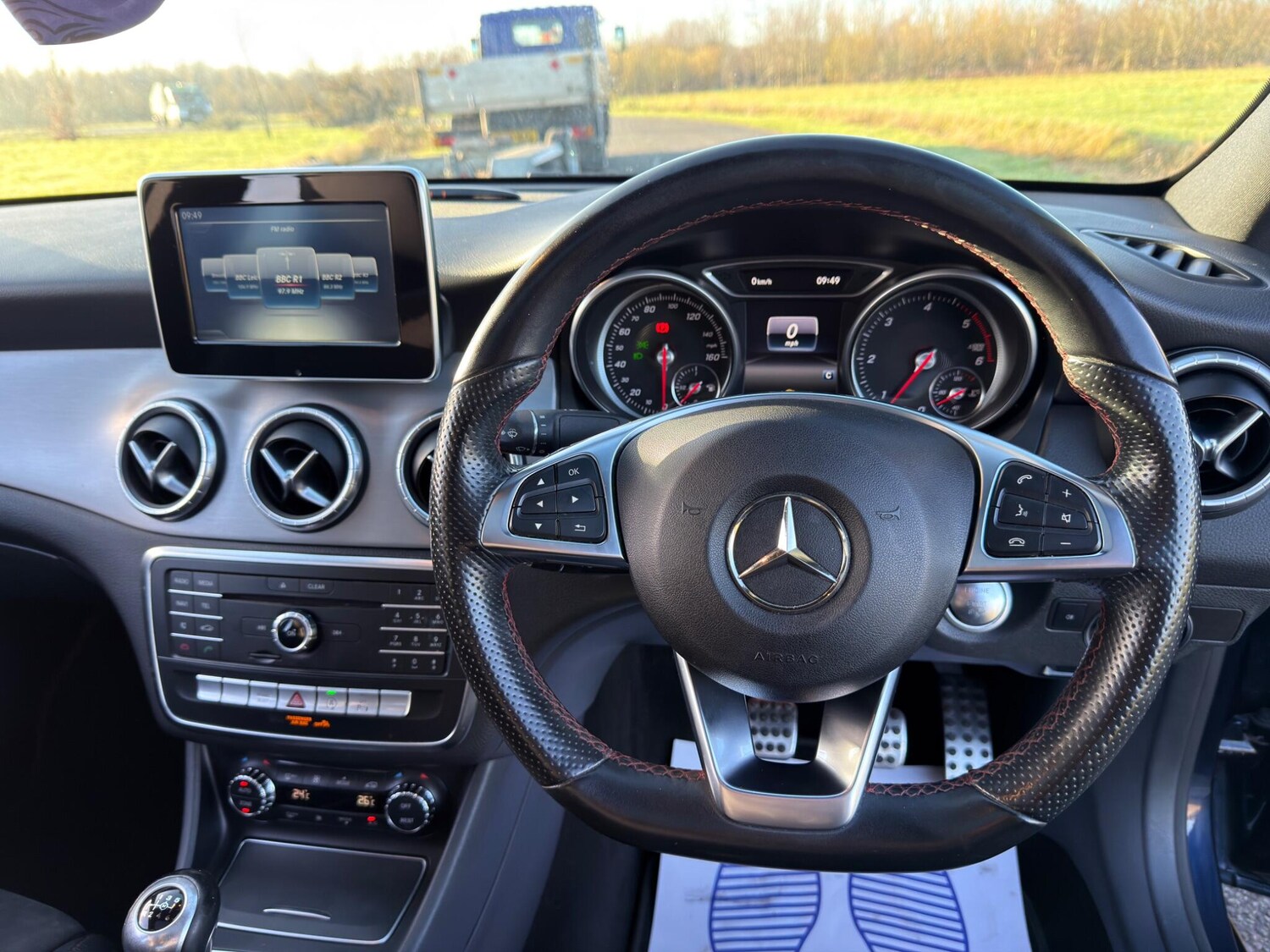 Used Mercedes-Benz CLA 2017 for sale - 77344859: Photo 52