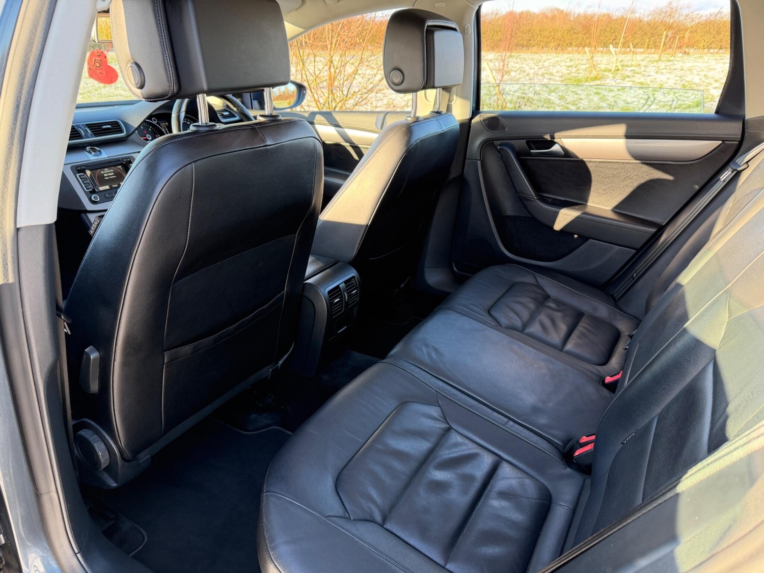 Used Volkswagen Passat 2014 for sale - 77102019: Photo 33