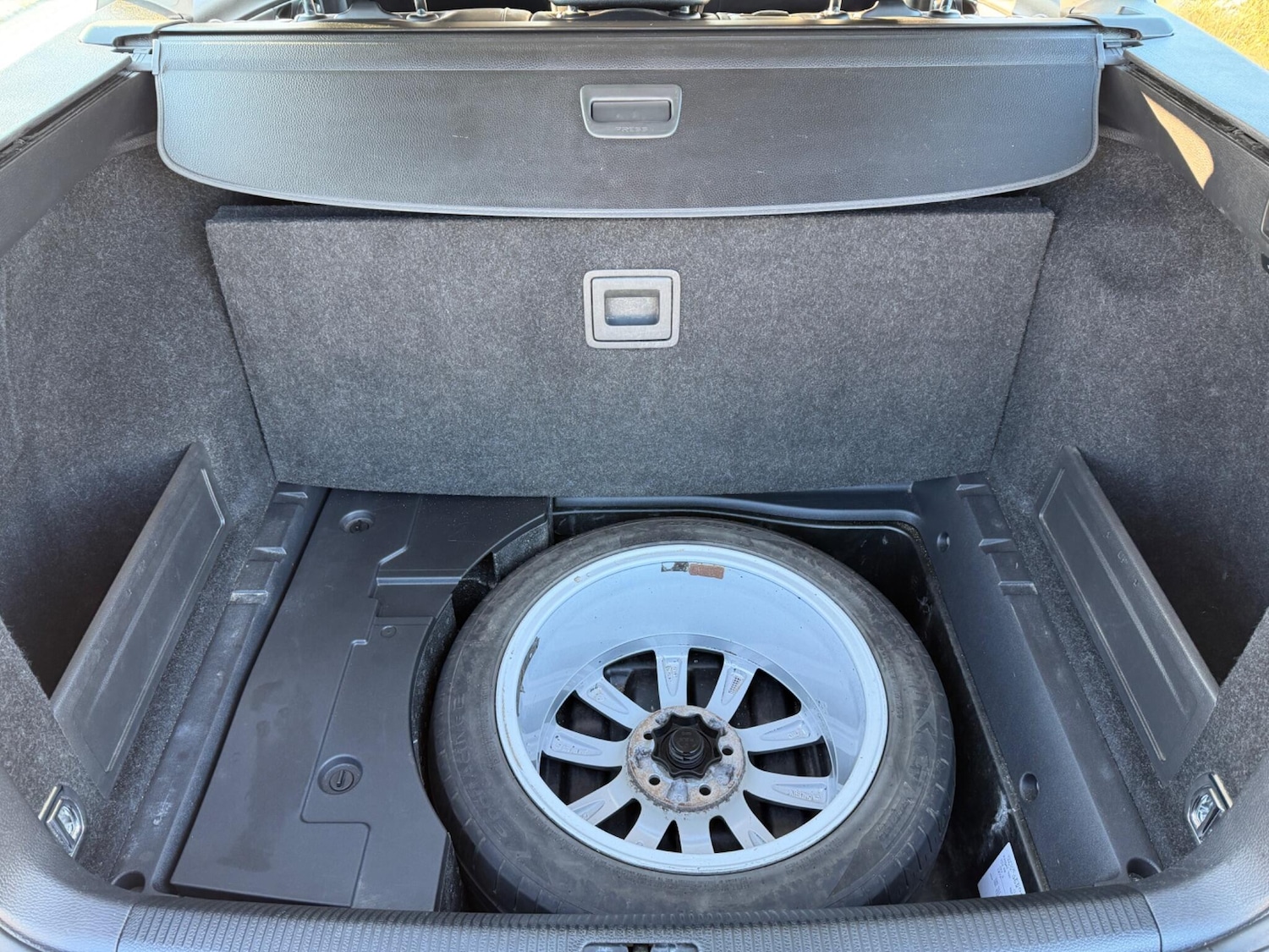 Used Volkswagen Passat 2014 for sale - 77102019: Photo 42