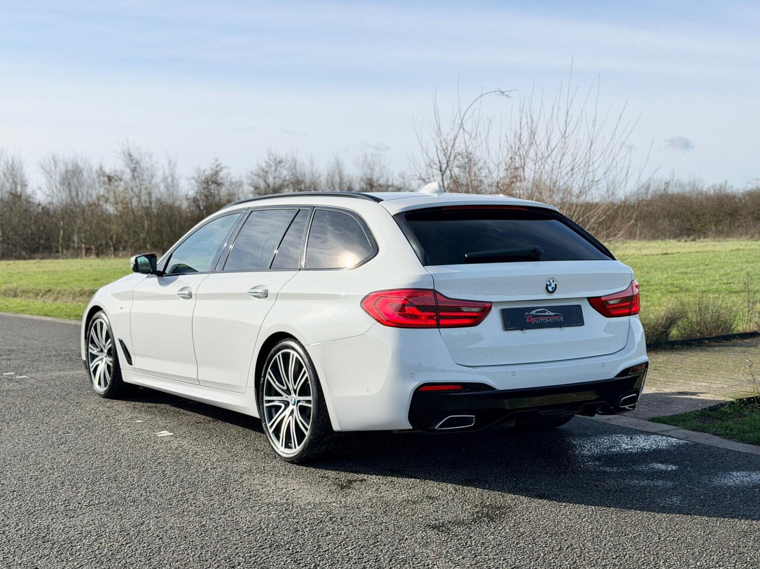 Used BMW 5 Series 2017 for sale - 77550420: Photo 10