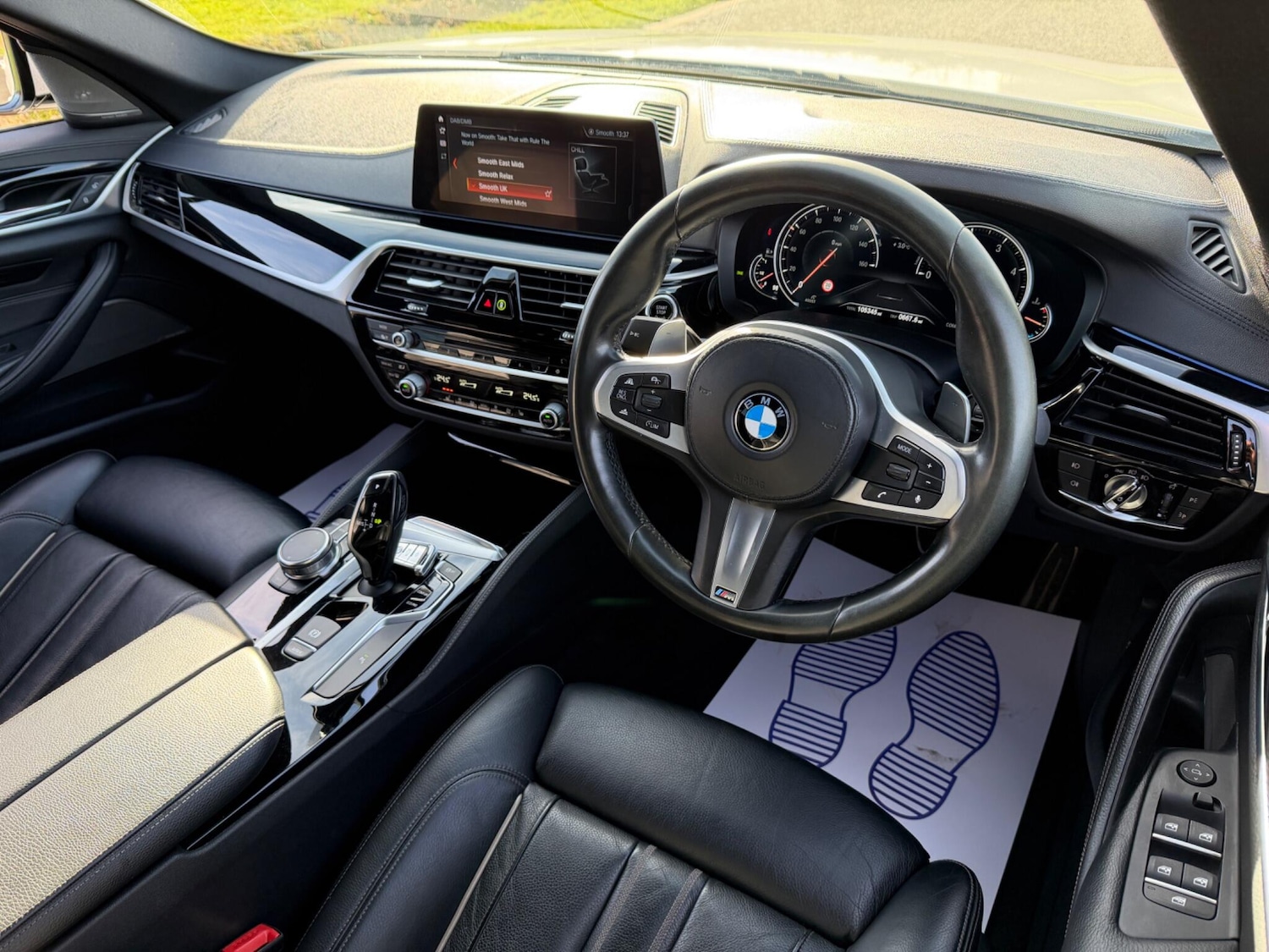 Used BMW 5 Series 2017 for sale - 77550420: Photo 2