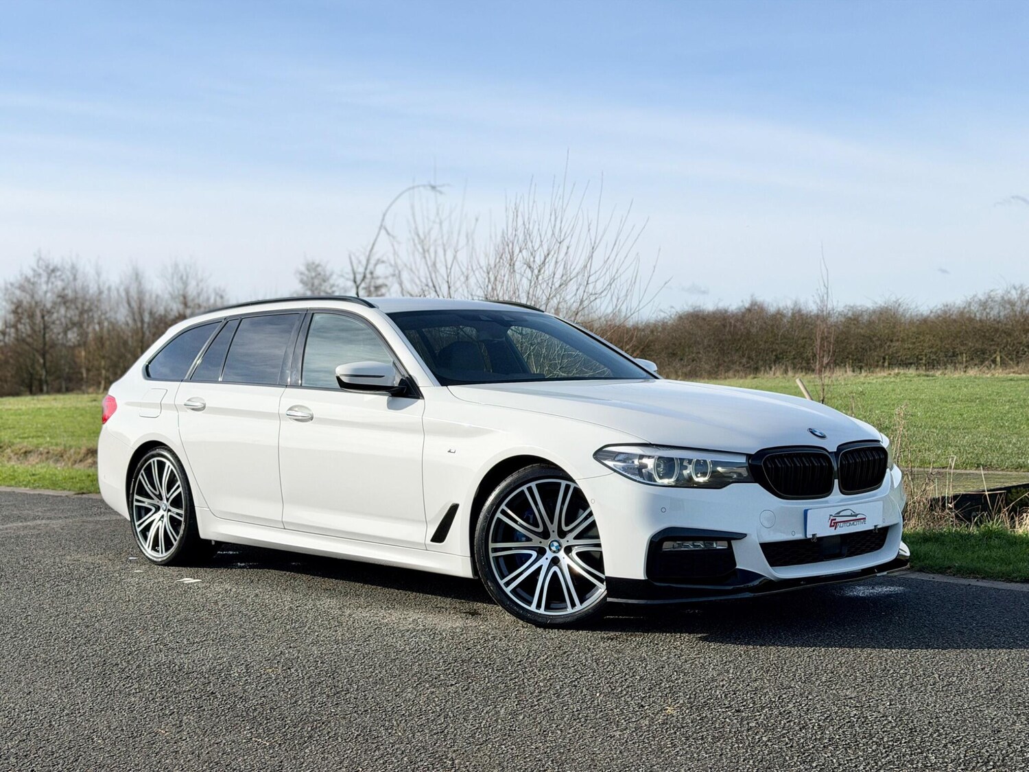 Used BMW 5 Series 2017 for sale - 77550420: Photo 3