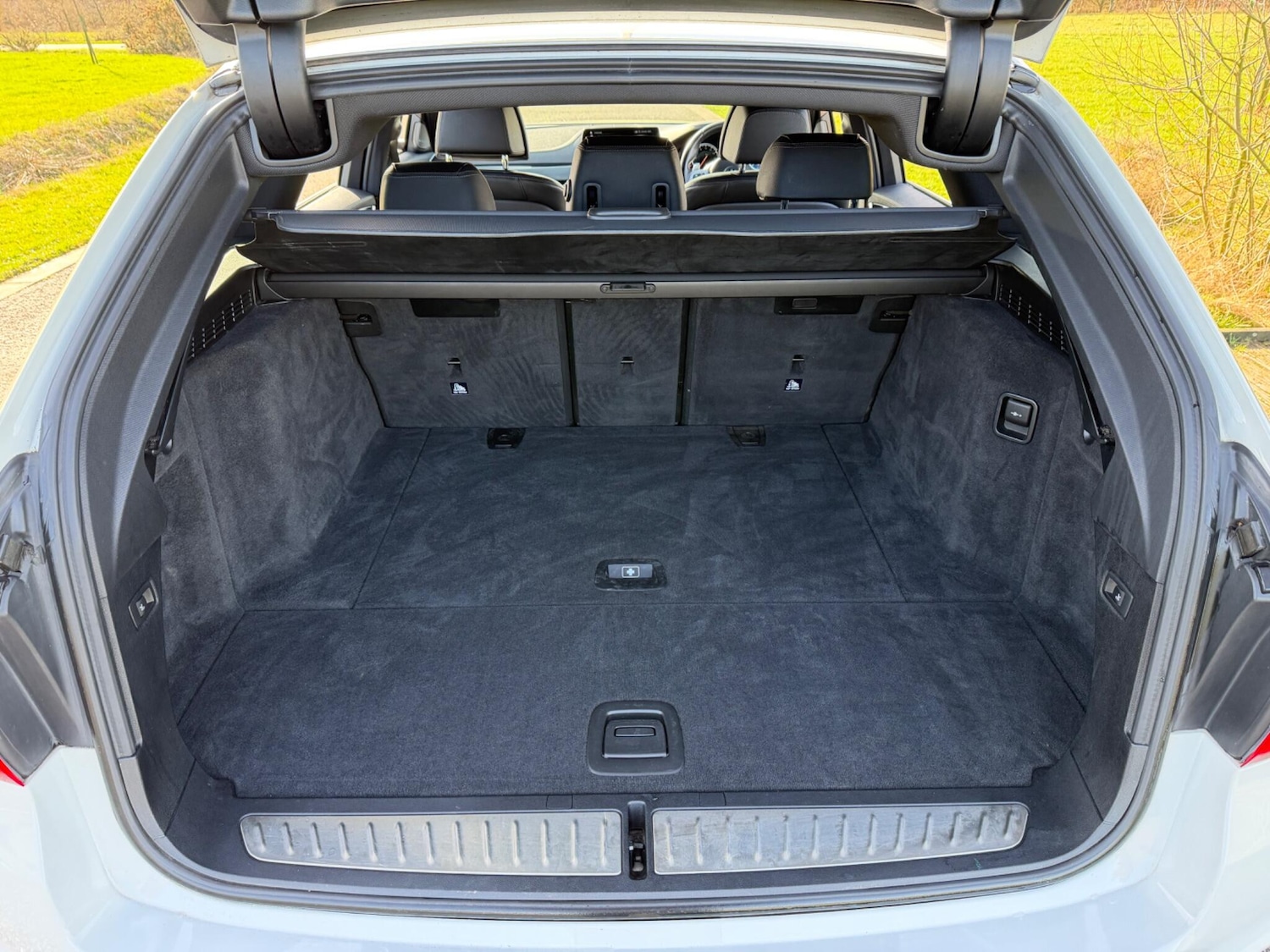 Used BMW 5 Series 2017 for sale - 77550420: Photo 50