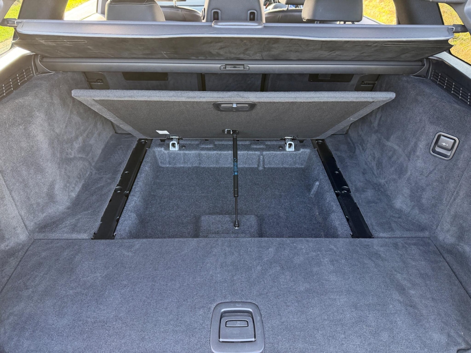 Used BMW 5 Series 2017 for sale - 77550420: Photo 52