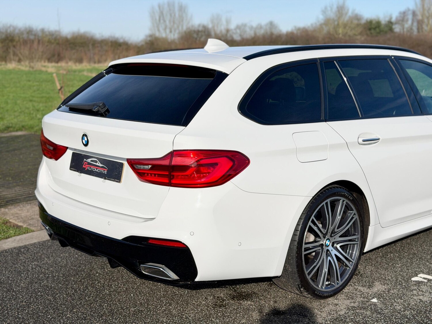 Used BMW 5 Series 2017 for sale - 77550420: Photo 8