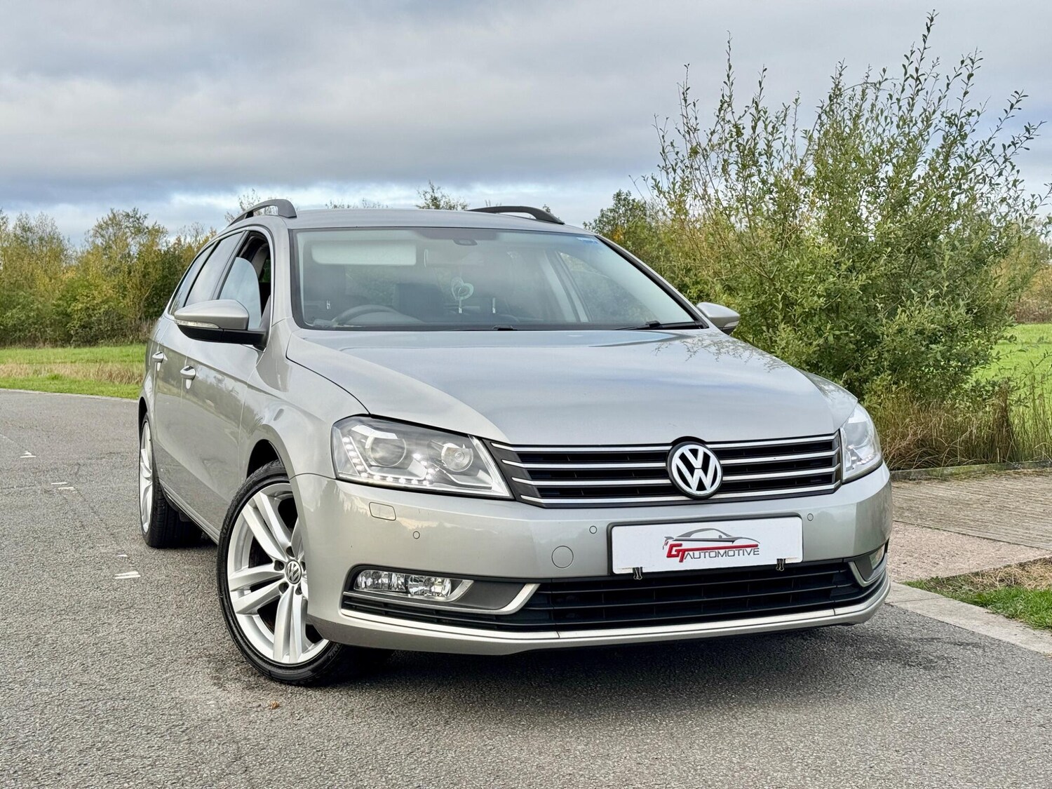 Used Volkswagen Passat 2014 for sale - 76259450: Photo 6