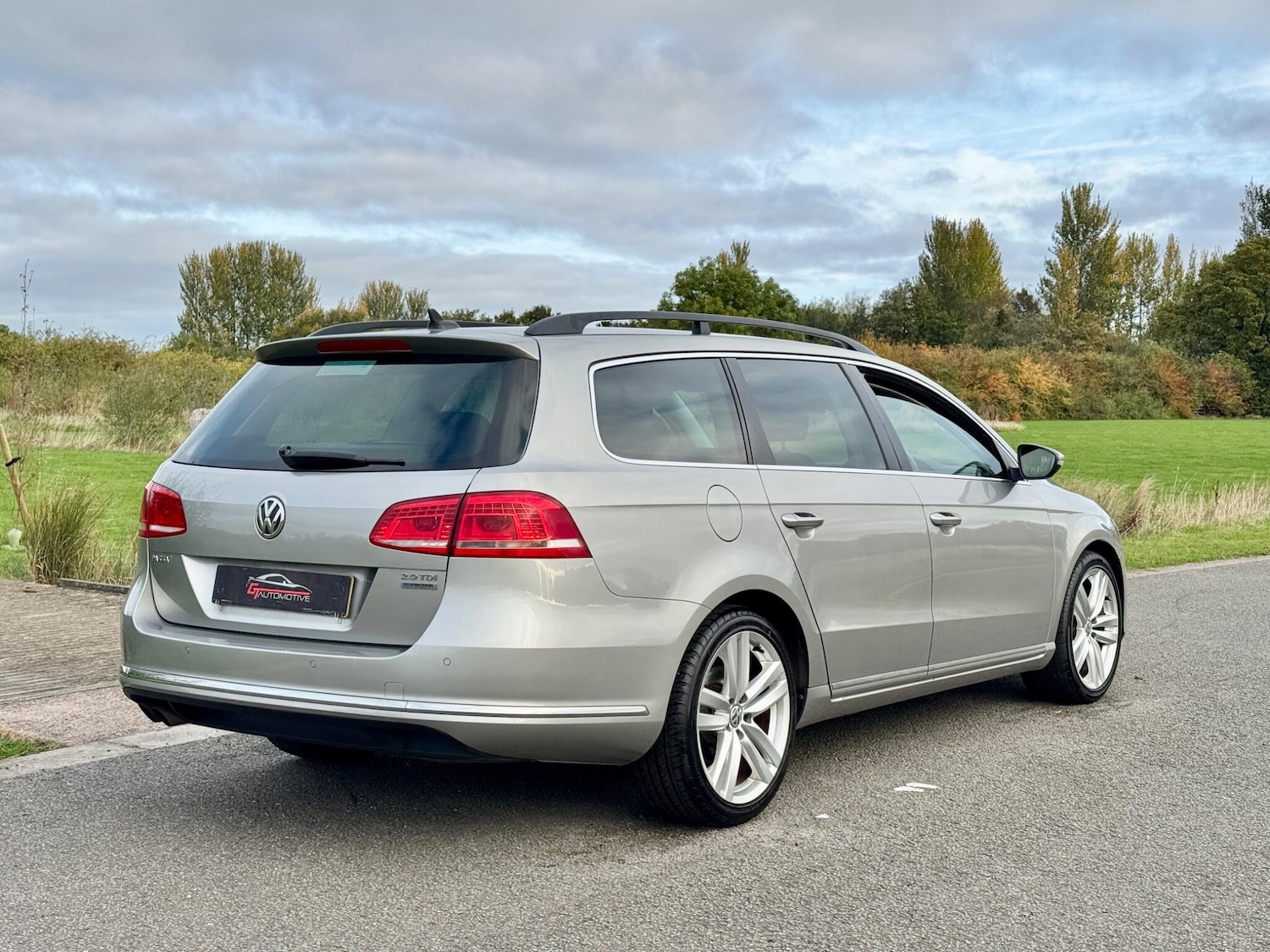 Used Volkswagen Passat 2014 for sale - 76259450: Photo 8