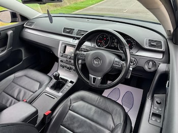Used Volkswagen Passat 2014 for sale - 76306685: Photo 2