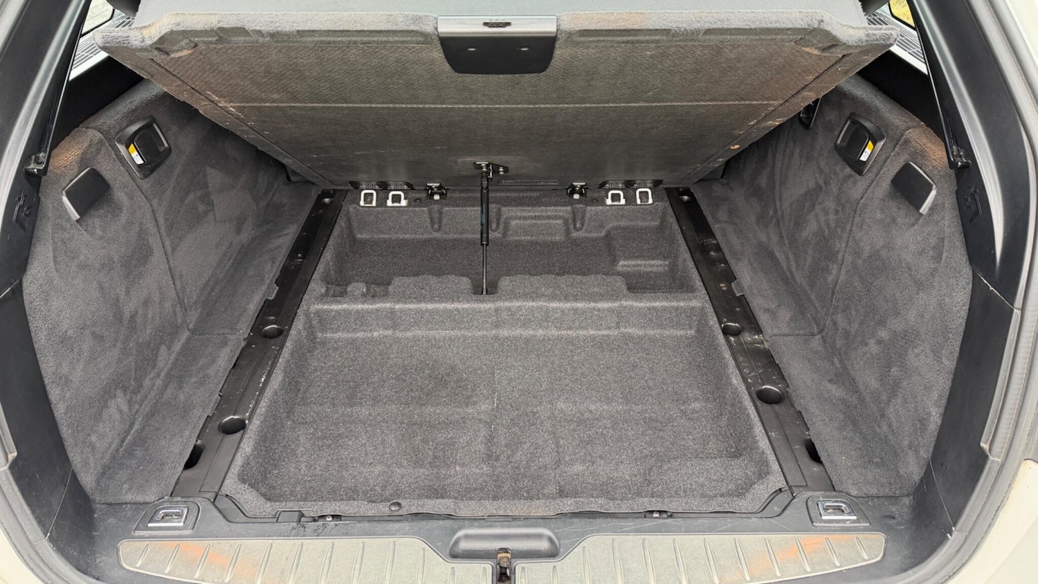 Used BMW 5 Series for sale - 77242351: Photo 52