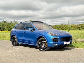 Used Porsche Cayenne 2017 for sale - 78695118: Photo