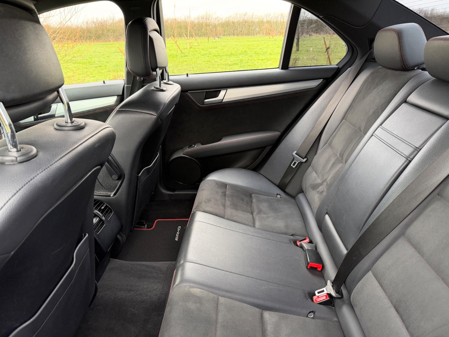 Used Mercedes-Benz C Class 2013 for sale - 77237518: Photo 39