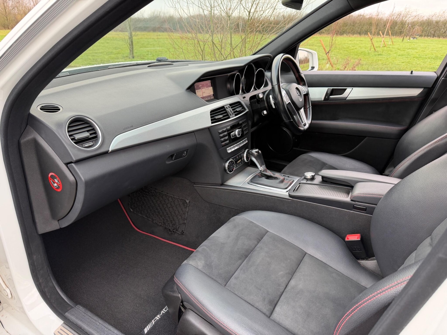 Used Mercedes-Benz C Class 2013 for sale - 77237518: Photo 45