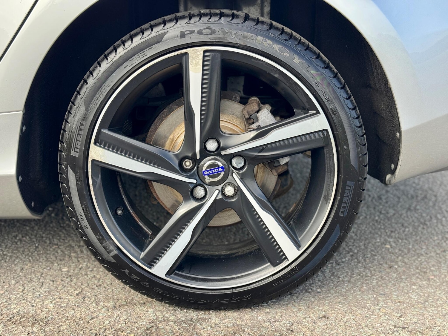 Used Volvo V40 2016 for sale - 77101770: Photo 25