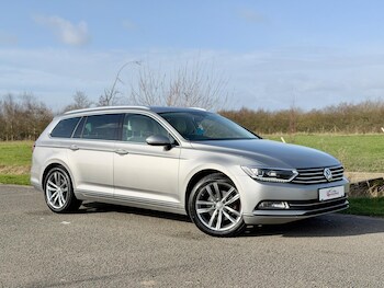 Used Volkswagen Passat 2015 for sale - 77646493: Photo