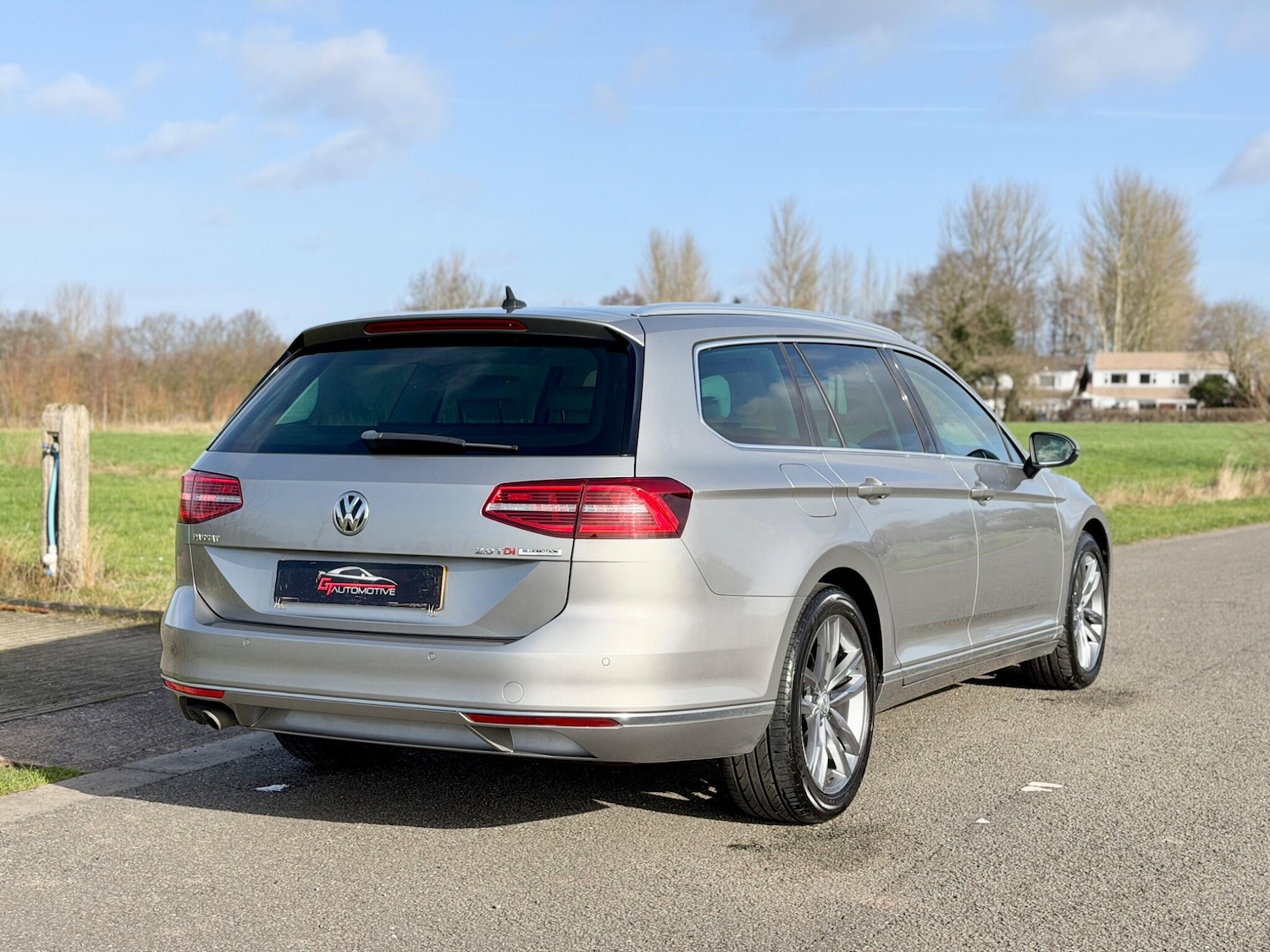 Used Volkswagen Passat for sale - 77646493: Photo 8