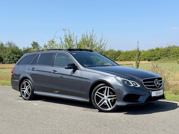 Used Mercedes-Benz E-Class 2015 for sale - 75377326: Photo