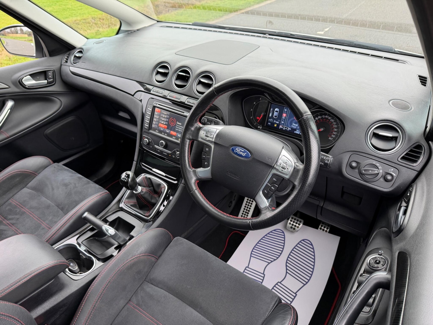 Used Ford S-Max 2014 for sale - 77320771: Photo 2